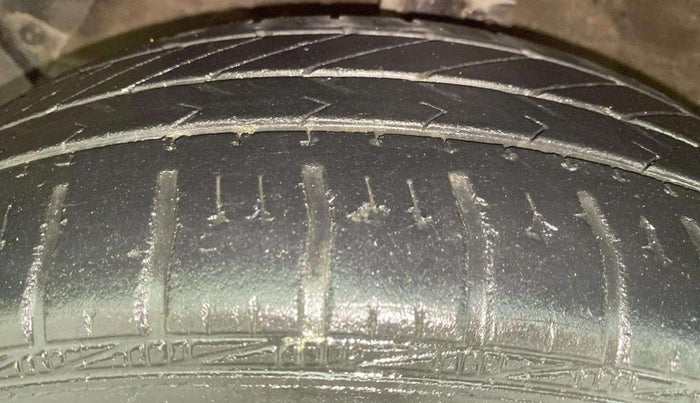2014 Hyundai Grand i10 ASTA AT 1.2 KAPPA VTVT, Petrol, Automatic, 88,919 km, Left Front Tyre Tread
