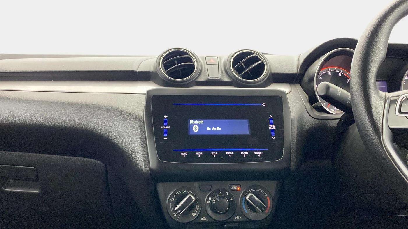 2021 Maruti Swift VXI, Petrol, Manual, 35,963 km, Air Conditioner