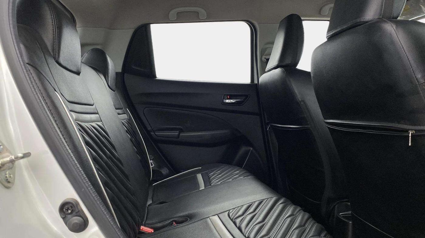 2021 Maruti Swift VXI, Petrol, Manual, 35,963 km, Right Side Rear Door Cabin