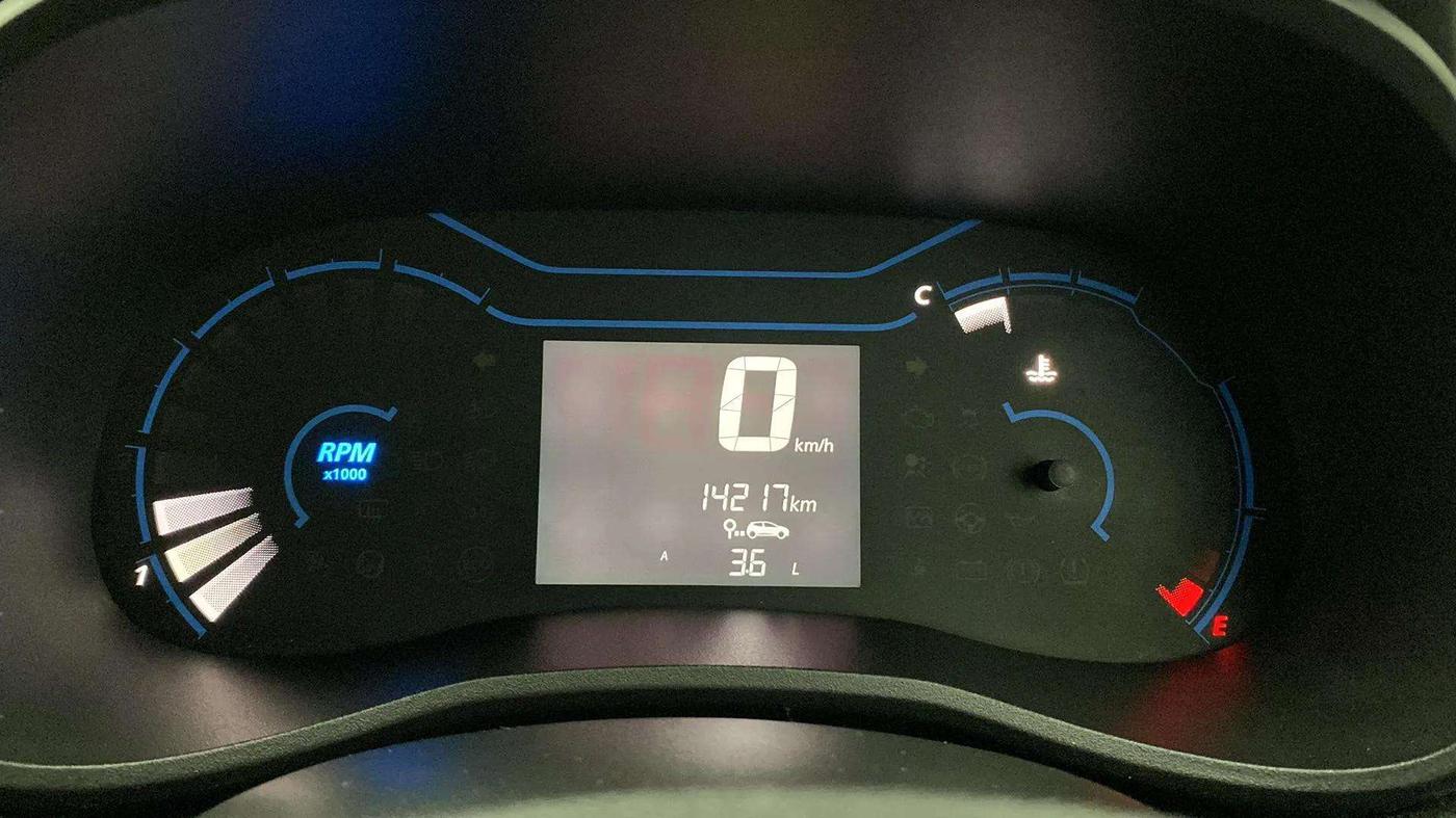 2022 Renault Kwid RXT 1.0, Petrol, Manual, 14,351 km, Odometer Image