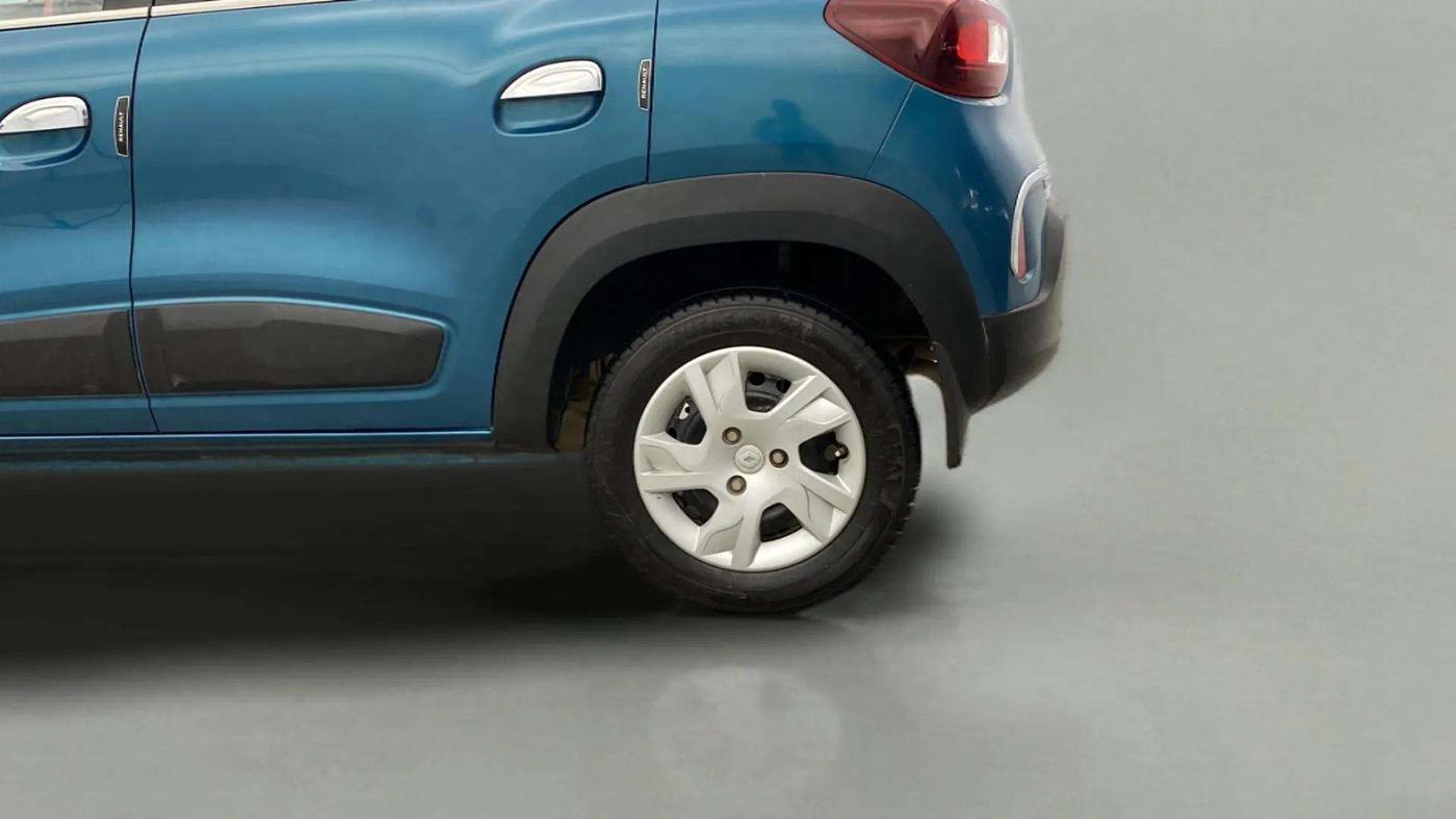 2022 Renault Kwid RXT 1.0, Petrol, Manual, 14,351 km, Left Rear Wheel