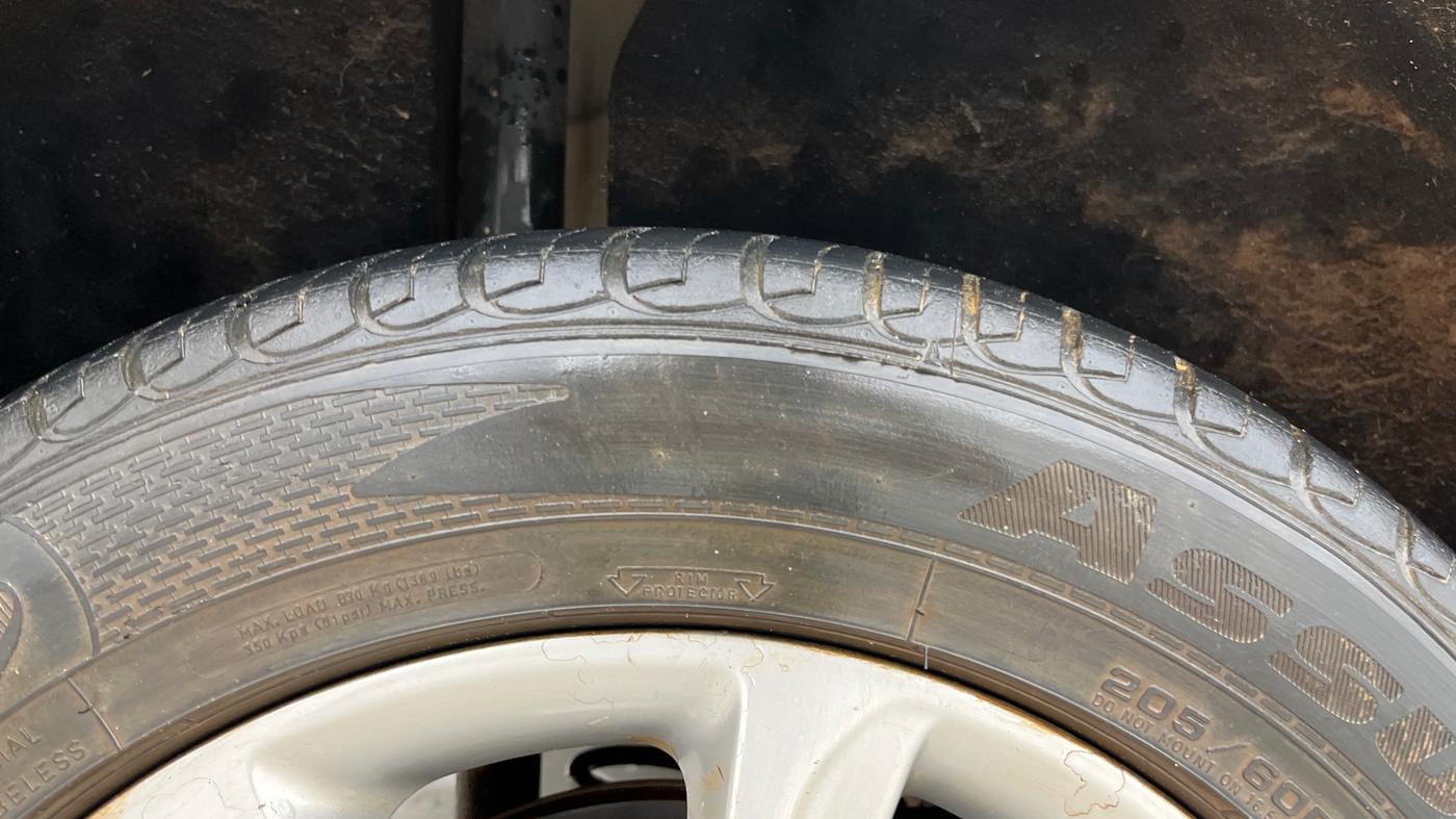 2019 Ford Ecosport TITANIUM 1.5L DIESEL, Diesel, Manual, 42,656 km, Right Rear Tyre Tread