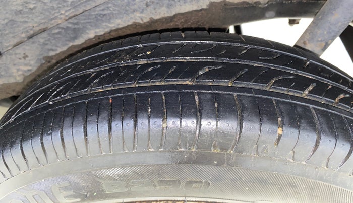 2015 Maruti Wagon R 1.0 LXI CNG, CNG, Manual, 46,944 km, Left Rear Tyre Tread