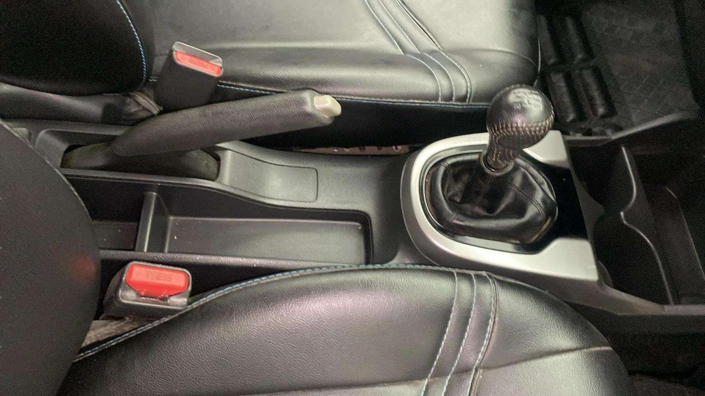 2017 Honda Jazz 1.2L I-VTEC VX, Petrol, Manual, 30,705 km, Gear Lever