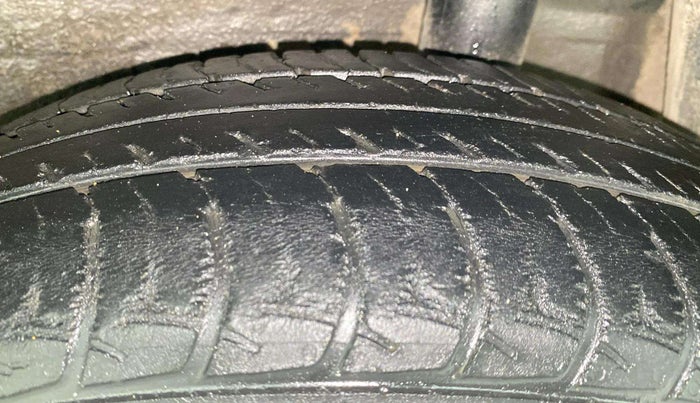 2017 Maruti Celerio ZXI AMT, Petrol, Automatic, 41,018 km, Left Rear Tyre Tread