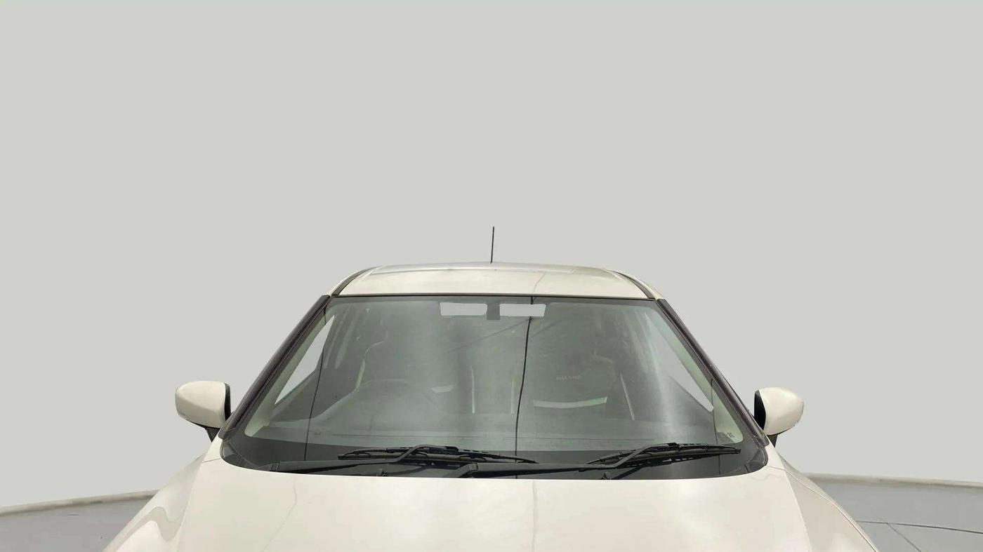 2021 Maruti Baleno ZETA PETROL 1.2, Petrol, Manual, 35,393 km, Front Windshield