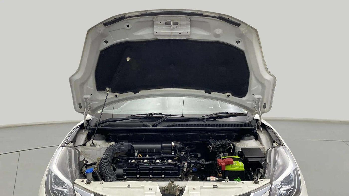 2021 Maruti Baleno ZETA PETROL 1.2, Petrol, Manual, 35,393 km, Open Bonet