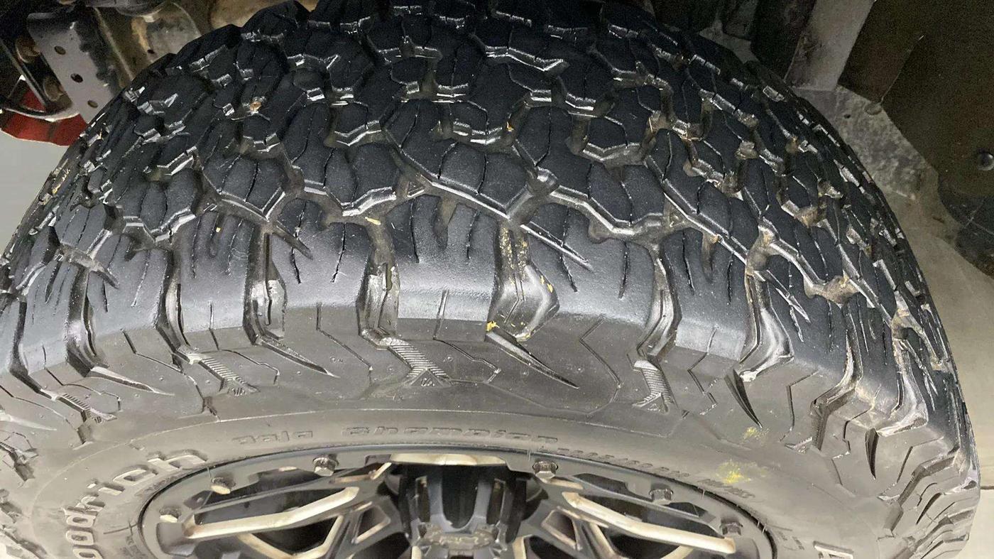 2022 Mahindra Thar LX D AT 4WD HT, Diesel, Automatic, 56,126 km, Left Rear Tyre Tread