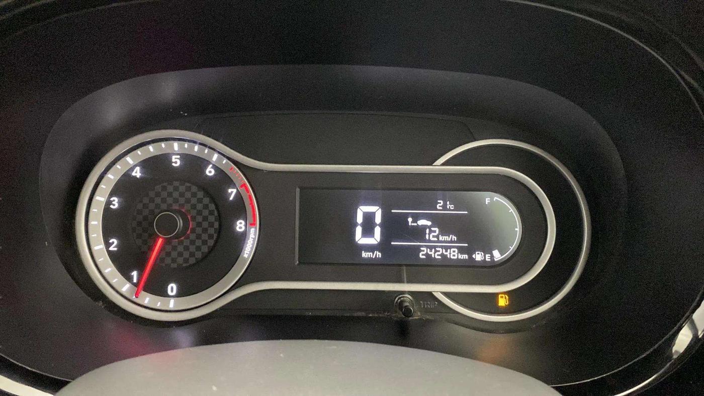 2021 Hyundai GRAND I10 NIOS SPORTZ 1.2 KAPPA VTVT, Petrol, Manual, 24,386 km, Odometer Image