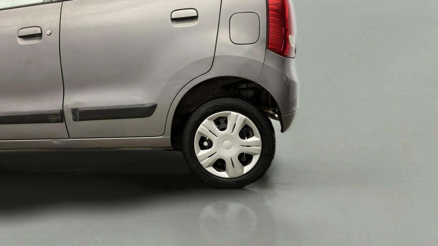 2013 Maruti Wagon R 1.0 VXI, Petrol, Manual, 68,643 km, Left Rear Wheel