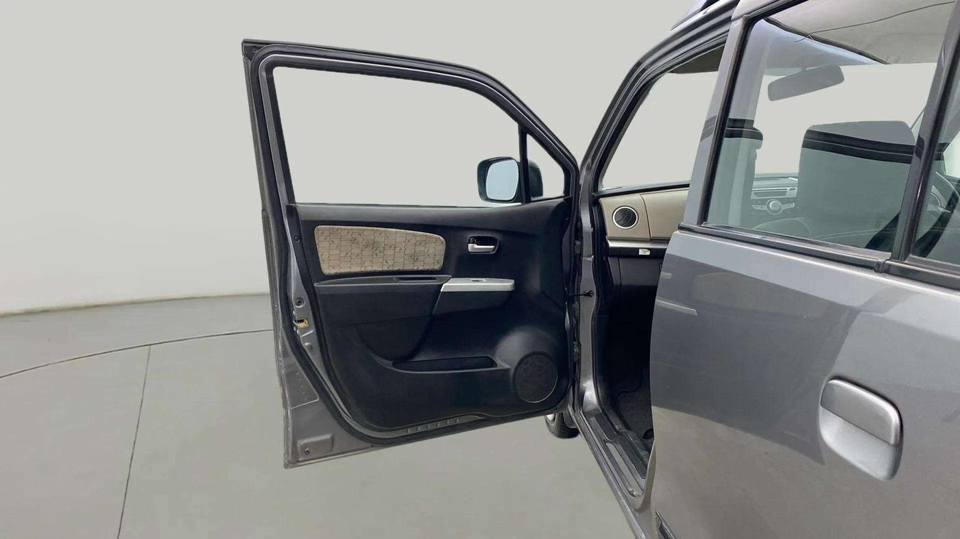 2013 Maruti Wagon R 1.0 VXI, Petrol, Manual, 68,643 km, LHS Front Door