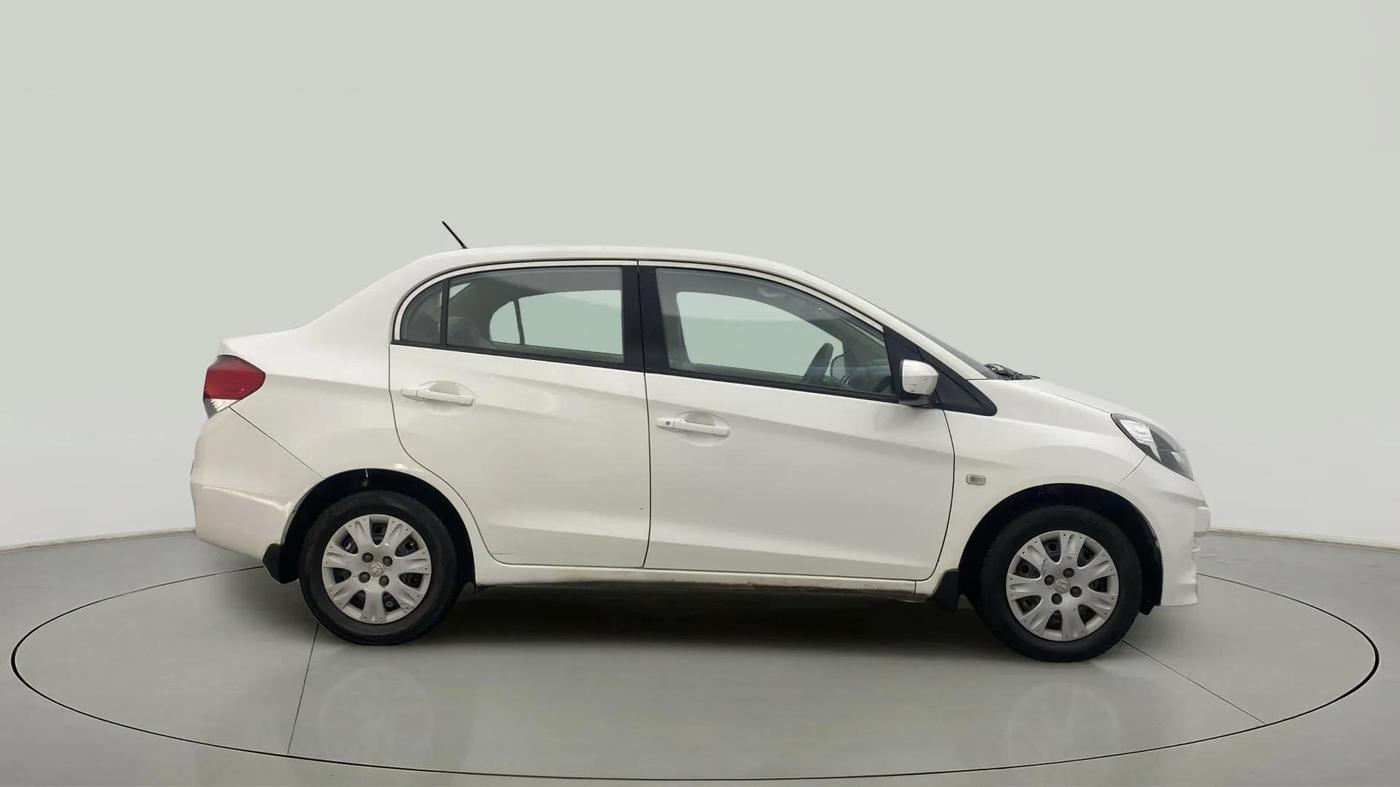 2014 Honda Amaze 1.2L I-VTEC S, Petrol, Manual, 62,321 km, Right Side View