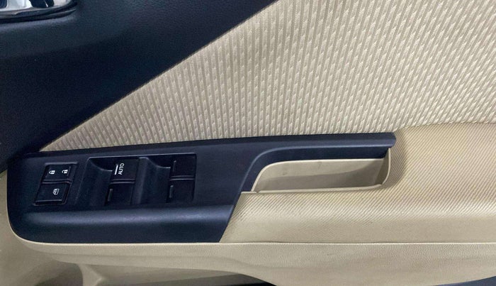 2017 Honda City 1.5L I-VTEC V MT, Petrol, Manual, 35,644 km, Driver Side Door Panels Control