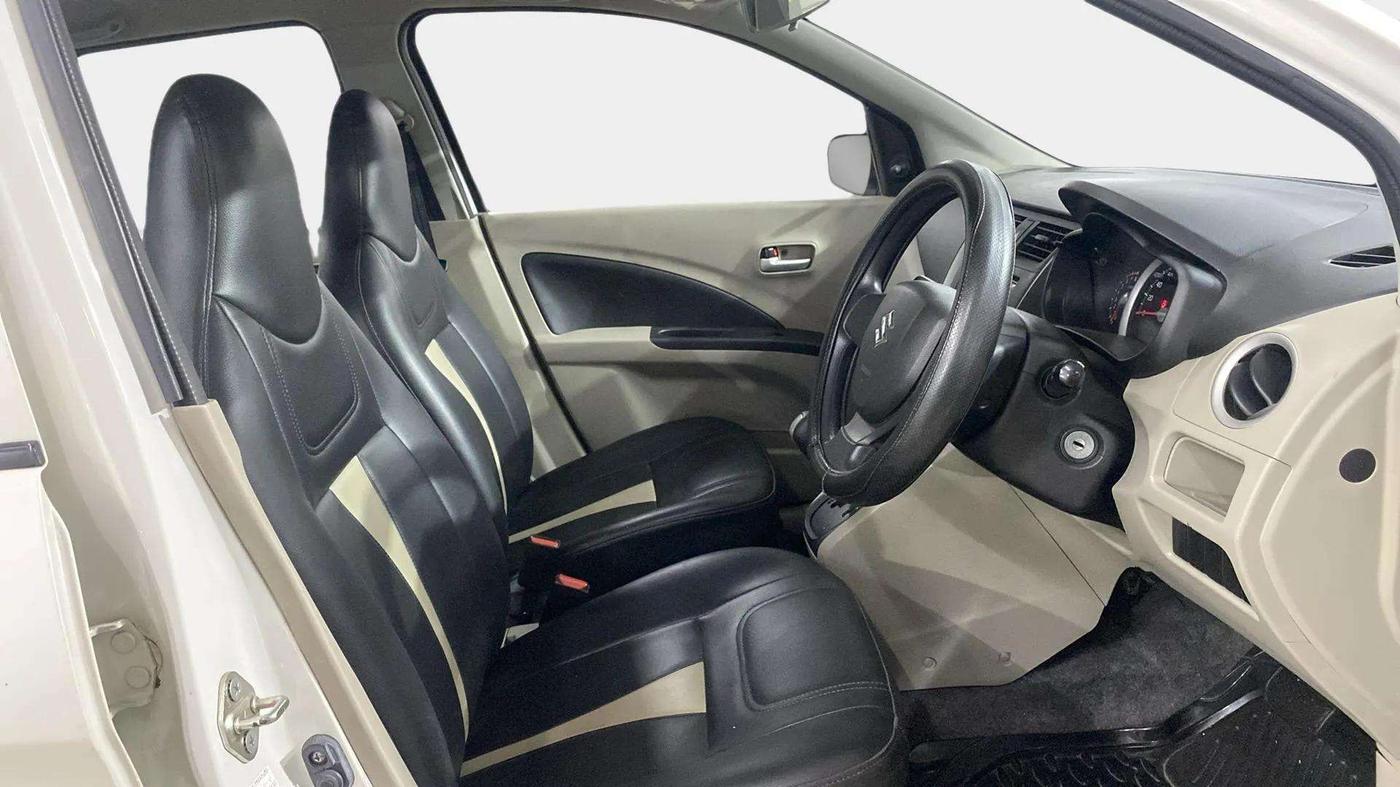 2016 Maruti Celerio VXI AMT (O), Petrol, Automatic, 32,452 km, Right Side Front Door Cabin