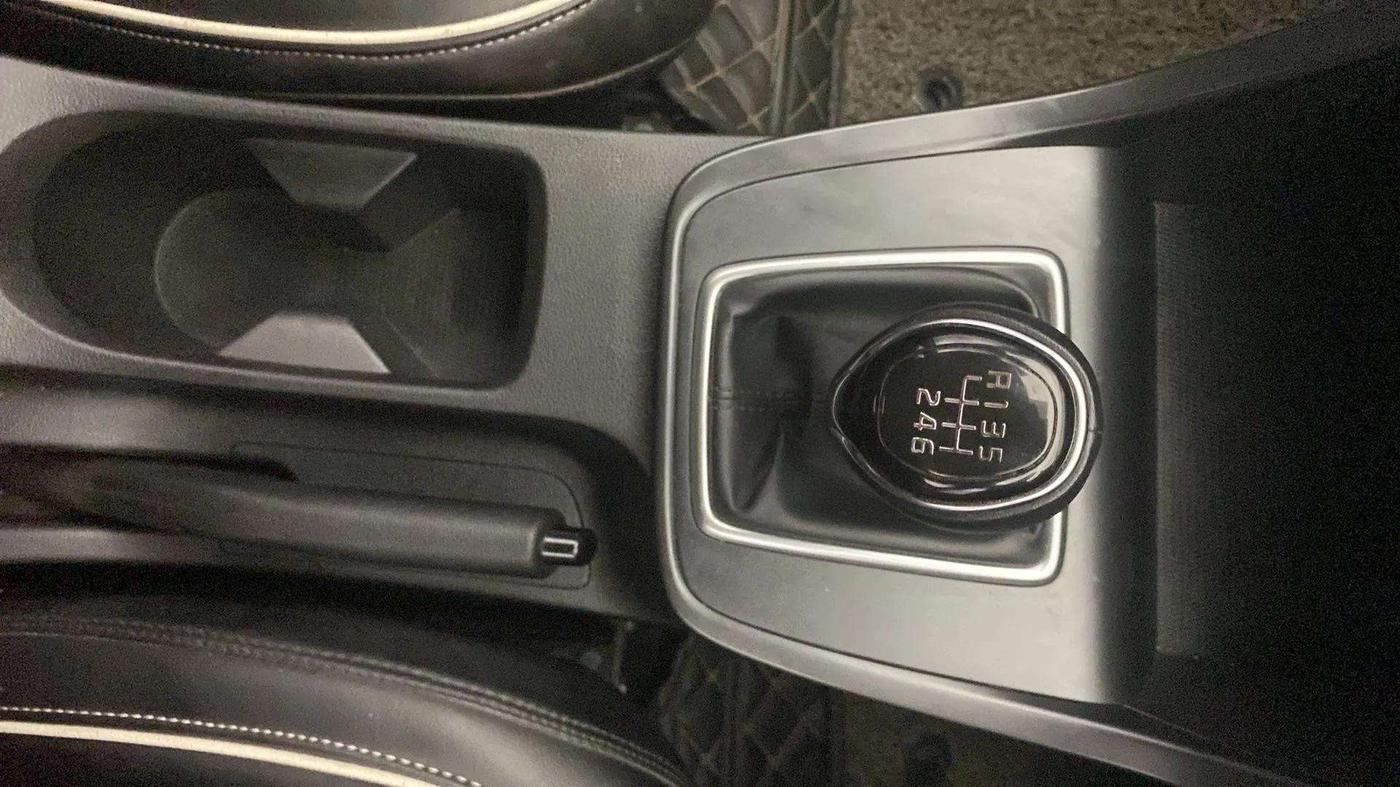 2021 Hyundai Creta S 1.5 PETROL, Petrol, Manual, 36,913 km, Gear Lever