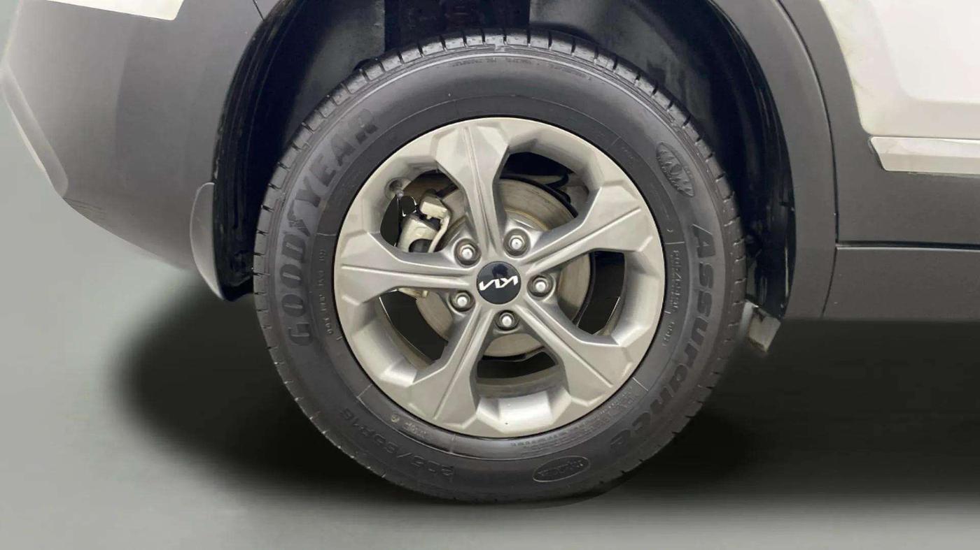 2022 KIA SELTOS HTK PLUS 1.5 IMT, Petrol, Manual, 23,294 km, Right Rear Wheel