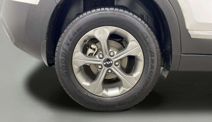 2022 KIA SELTOS HTK PLUS 1.5 IMT, Petrol, Manual, 23,294 km, Right Rear Wheel