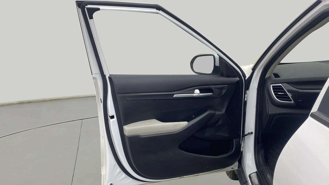 2022 KIA SELTOS HTK PLUS 1.5 IMT, Petrol, Manual, 23,294 km, LHS Front Door