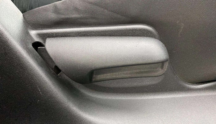 2016 Maruti Swift VXI, Petrol, Manual, 26,024 km, Driver Side Adjustment Panel