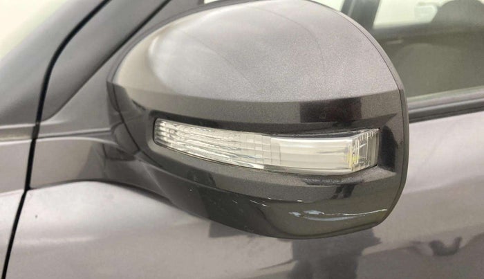 2016 Maruti Swift VXI, Petrol, Manual, 26,024 km, Left rear-view mirror - Mirror motor not working