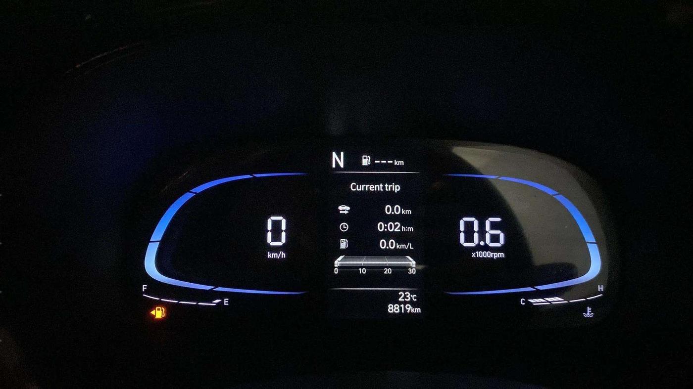 2023 Hyundai EXTER SX(O) CONNECT 1.2 AMT, Petrol, Automatic, 8,821 km, Odometer Image