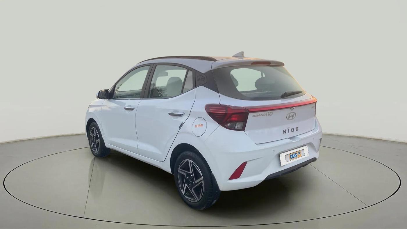 2023 Hyundai GRAND I10 NIOS ASTA AMT 1.2 KAPPA VTVT, Petrol, Automatic, 18,717 km, Left Back Diagonal