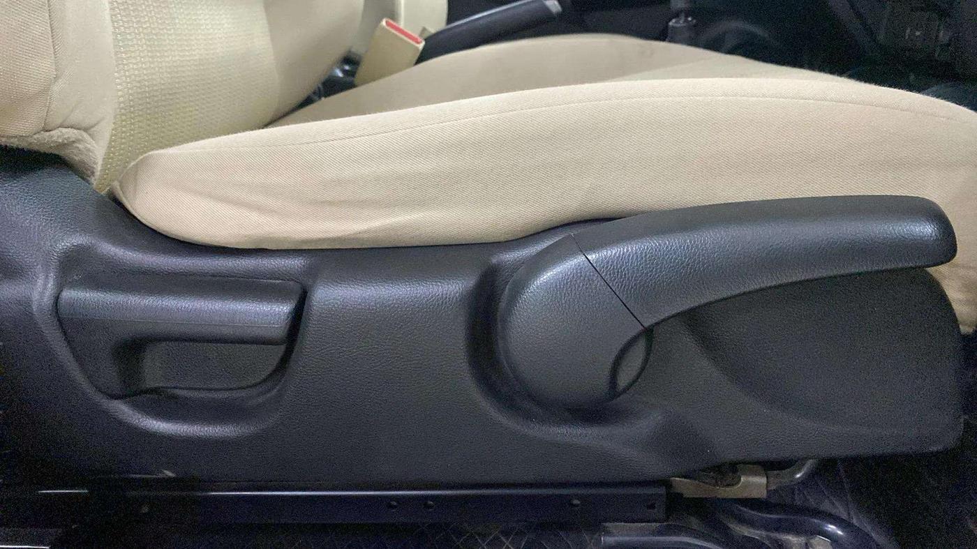 2018 Honda Jazz 1.2L I-VTEC V, Petrol, Manual, 35,737 km, Driver Side Adjustment Panel