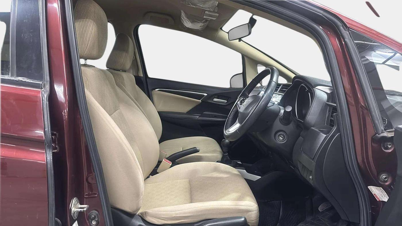 2018 Honda Jazz 1.2L I-VTEC V, Petrol, Manual, 35,737 km, Right Side Front Door Cabin