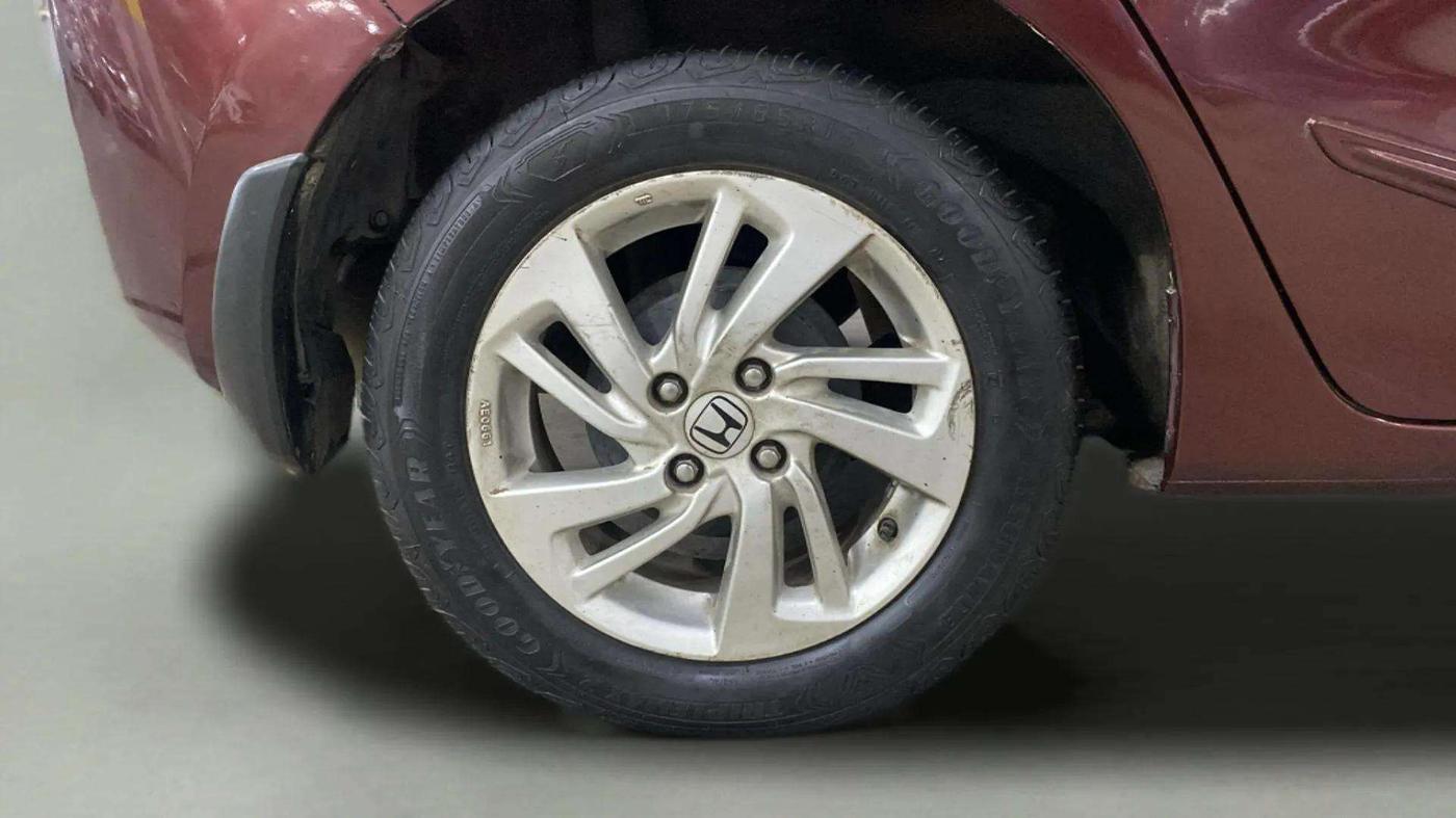 2018 Honda Jazz 1.2L I-VTEC V, Petrol, Manual, 35,737 km, Right Rear Wheel