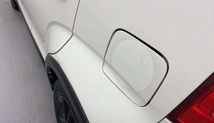2017 Maruti IGNIS ALPHA 1.2 AMT, Petrol, Automatic, 36,692 km, Left quarter panel - Cladding has minor damage