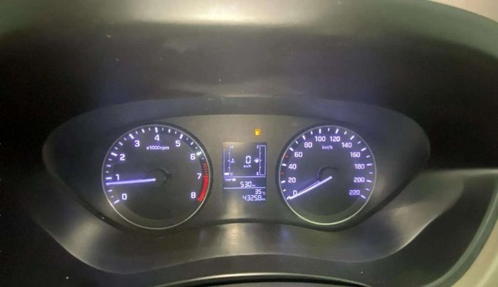 2015 Hyundai Elite i20 SPORTZ 1.2, Petrol, Manual, 43,266 km, Odometer Image