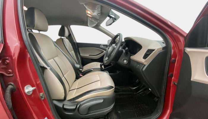 2015 Hyundai Elite i20 SPORTZ 1.2, Petrol, Manual, 43,266 km, Right Side Front Door Cabin