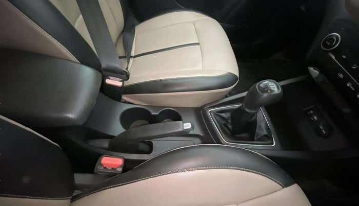 2015 Hyundai Elite i20 SPORTZ 1.2, Petrol, Manual, 43,266 km, Gear Lever