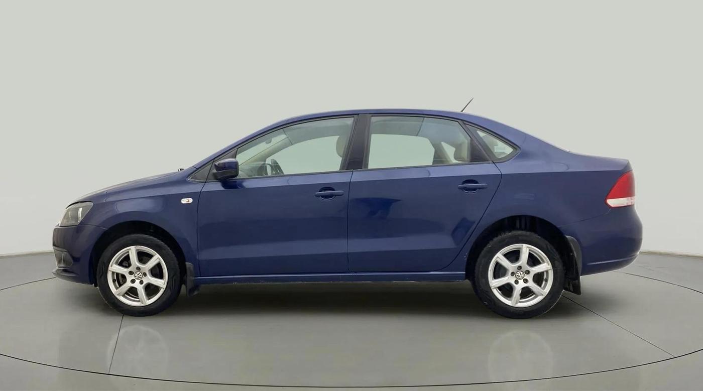 2014 Volkswagen Vento HIGHLINE 1.6 MPI, Petrol, Manual, 29,275 km, Left Side