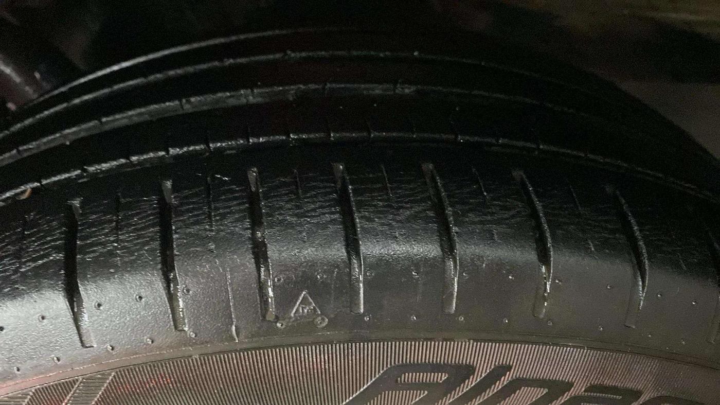 2019 Maruti Baleno ZETA PETROL 1.2, Petrol, Manual, 22,481 km, Right Front Tyre Tread