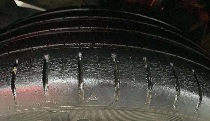 2019 Maruti Baleno ZETA PETROL 1.2, Petrol, Manual, 22,481 km, Left Rear Tyre Tread