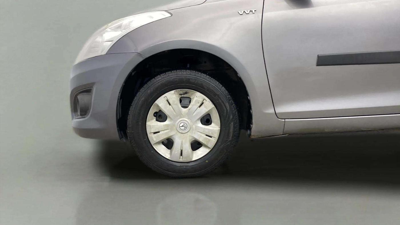2014 Maruti Swift Dzire VXI, Petrol, Manual, 44,061 km, Left Front Wheel