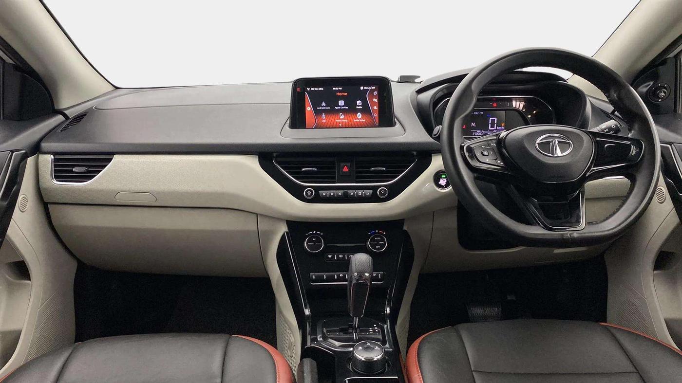 2020 Tata NEXON XZA PLUS PETROL, Petrol, Automatic, 27,459 km, Dashboard