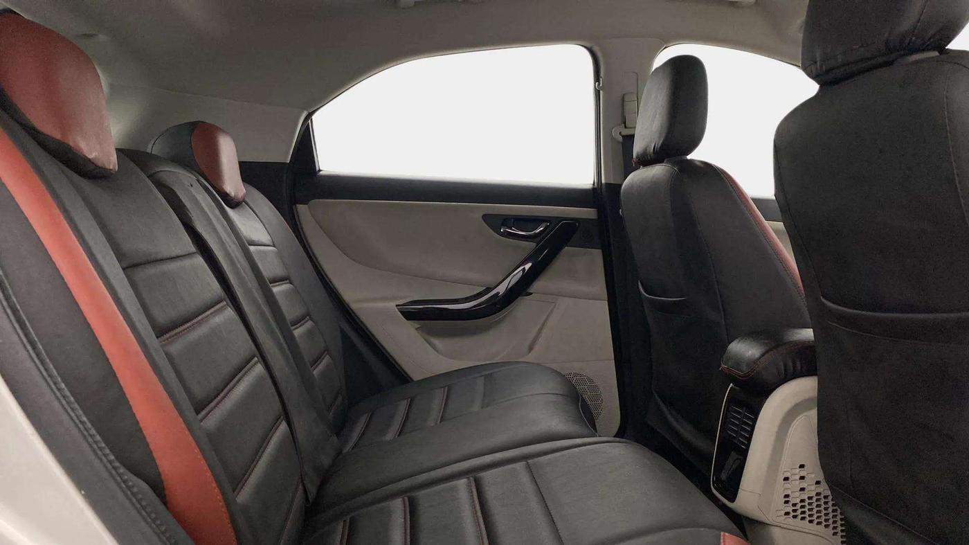 2020 Tata NEXON XZA PLUS PETROL, Petrol, Automatic, 27,459 km, Right Side Rear Door Cabin