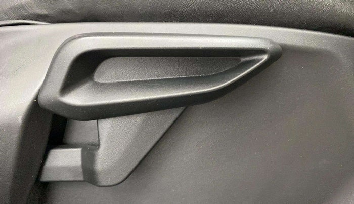 2020 Tata NEXON XZA PLUS PETROL, Petrol, Automatic, 27,355 km, Driver Side Adjustment Panel