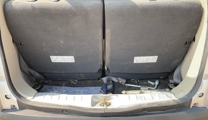 2021 Renault TRIBER RXZ, Petrol, Manual, 53,424 km, Boot Inside