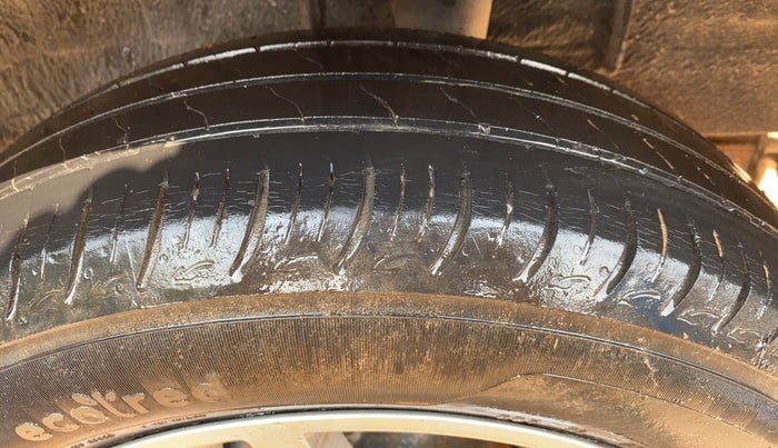 2021 Renault TRIBER RXZ, Petrol, Manual, 53,424 km, Left Rear Tyre Tread