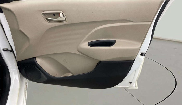 2019 Hyundai NEW SANTRO MAGNA, Petrol, Manual, 17,934 km, Driver Side Door Panels Control