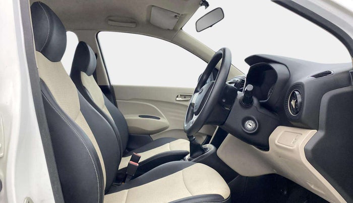 2019 Hyundai NEW SANTRO MAGNA, Petrol, Manual, 17,934 km, Right Side Front Door Cabin