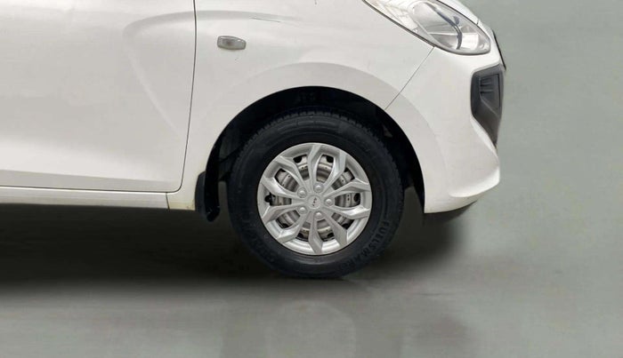 2019 Hyundai NEW SANTRO MAGNA, Petrol, Manual, 17,934 km, Right Front Wheel