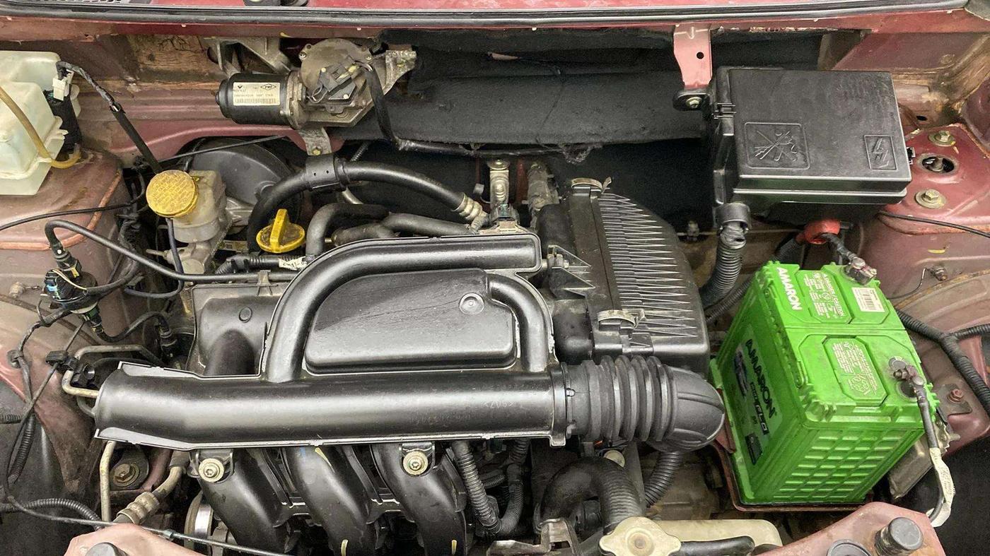 2015 Renault Kwid RXL, Petrol, Manual, 63,277 km, Engine View