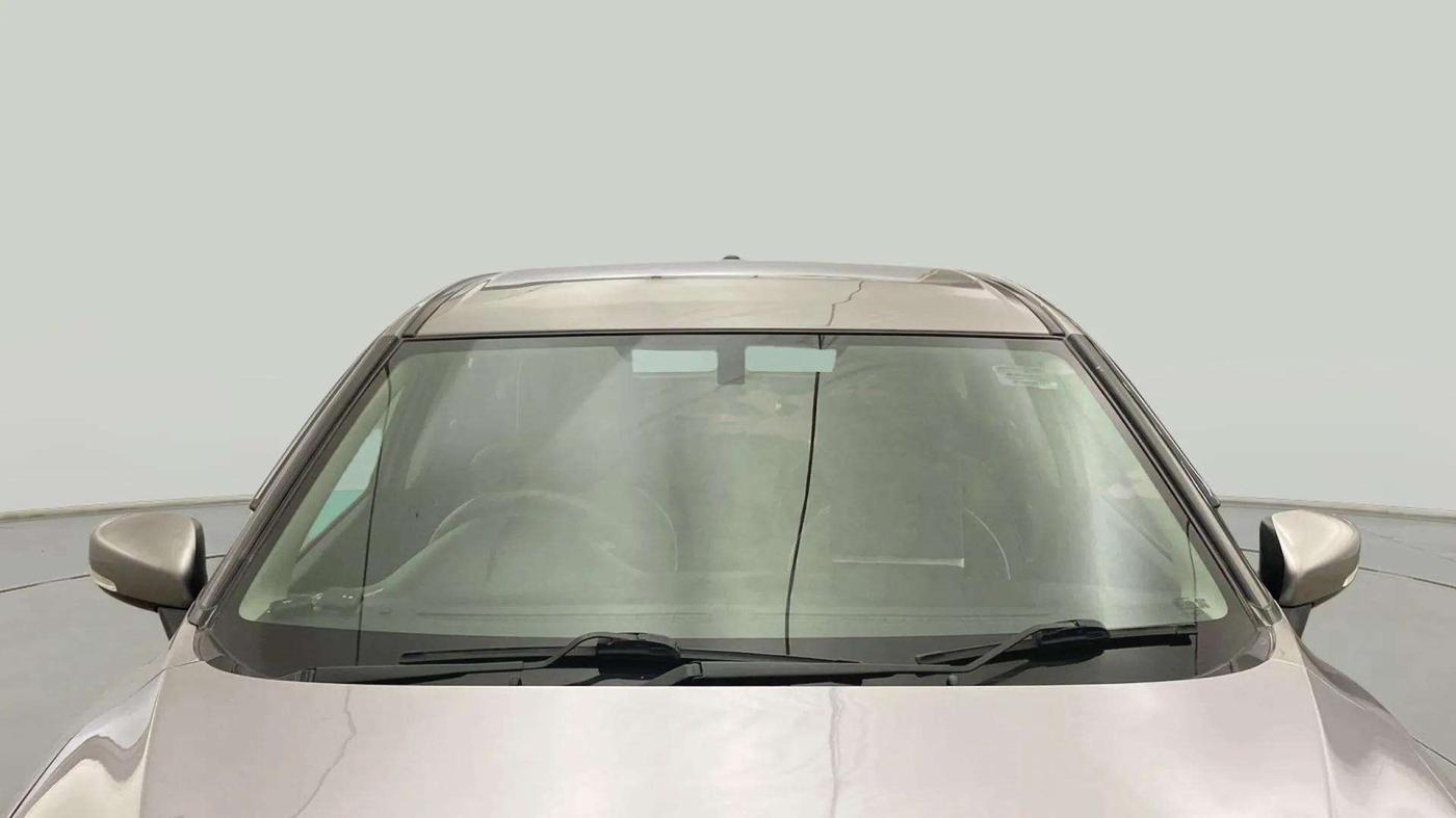 2020 Maruti Baleno ZETA PETROL 1.2, Petrol, Manual, 62,151 km, Front Windshield