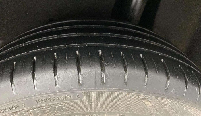 2020 Maruti Baleno ZETA PETROL 1.2, Petrol, Manual, 62,151 km, Left Rear Tyre Tread