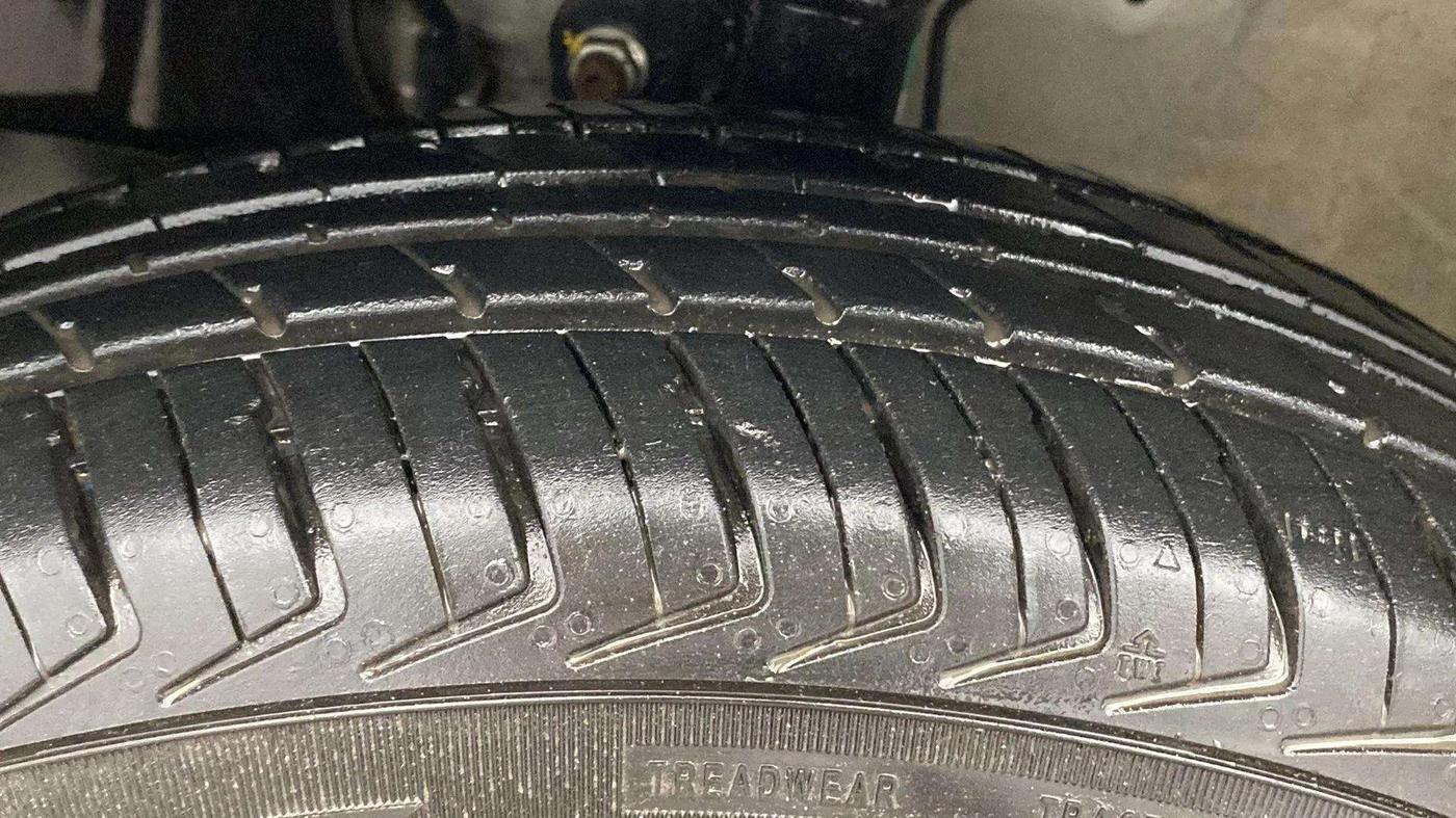 2024 Maruti New Wagon-R LXI CNG 1.0, CNG, Manual, 1,377 km, Left Front Tyre Tread