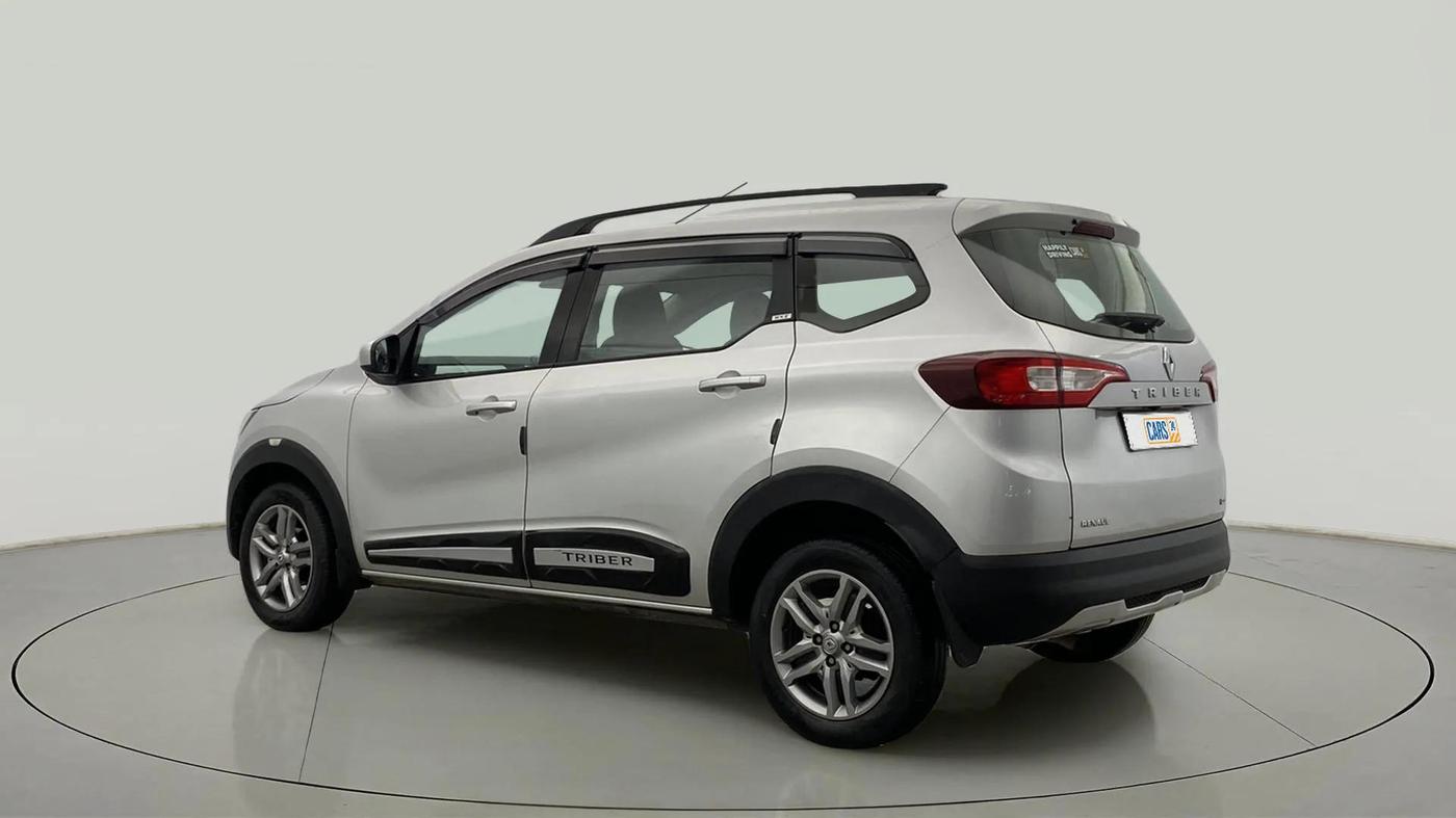 2020 Renault TRIBER RXZ, Petrol, Manual, 31,099 km, Left Back Diagonal